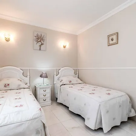 The Willows Villa Callao Salvaje